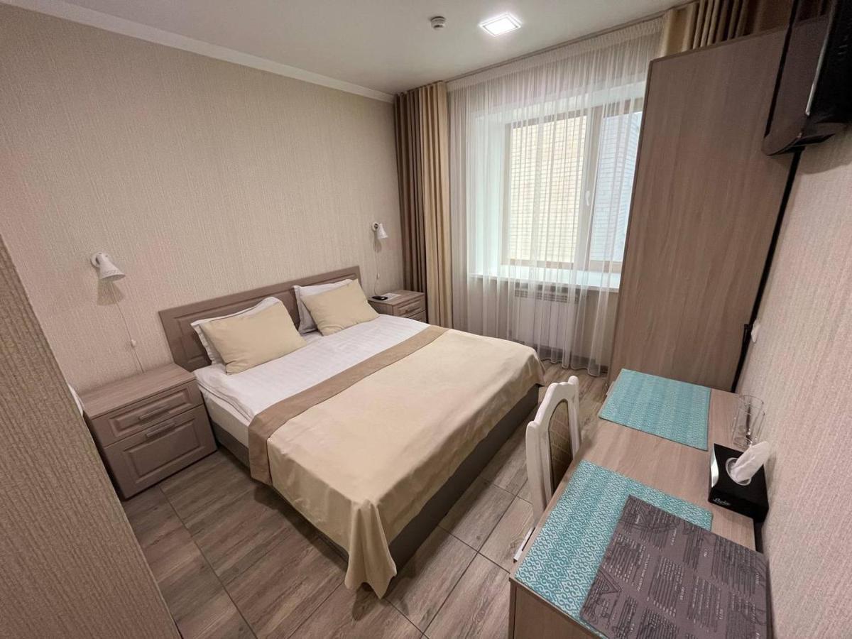 Altyn Adam Hotel Петропавловськ Екстер'єр фото