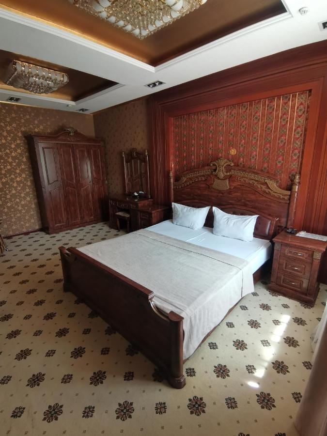 Altyn Adam Hotel Петропавловськ Екстер'єр фото